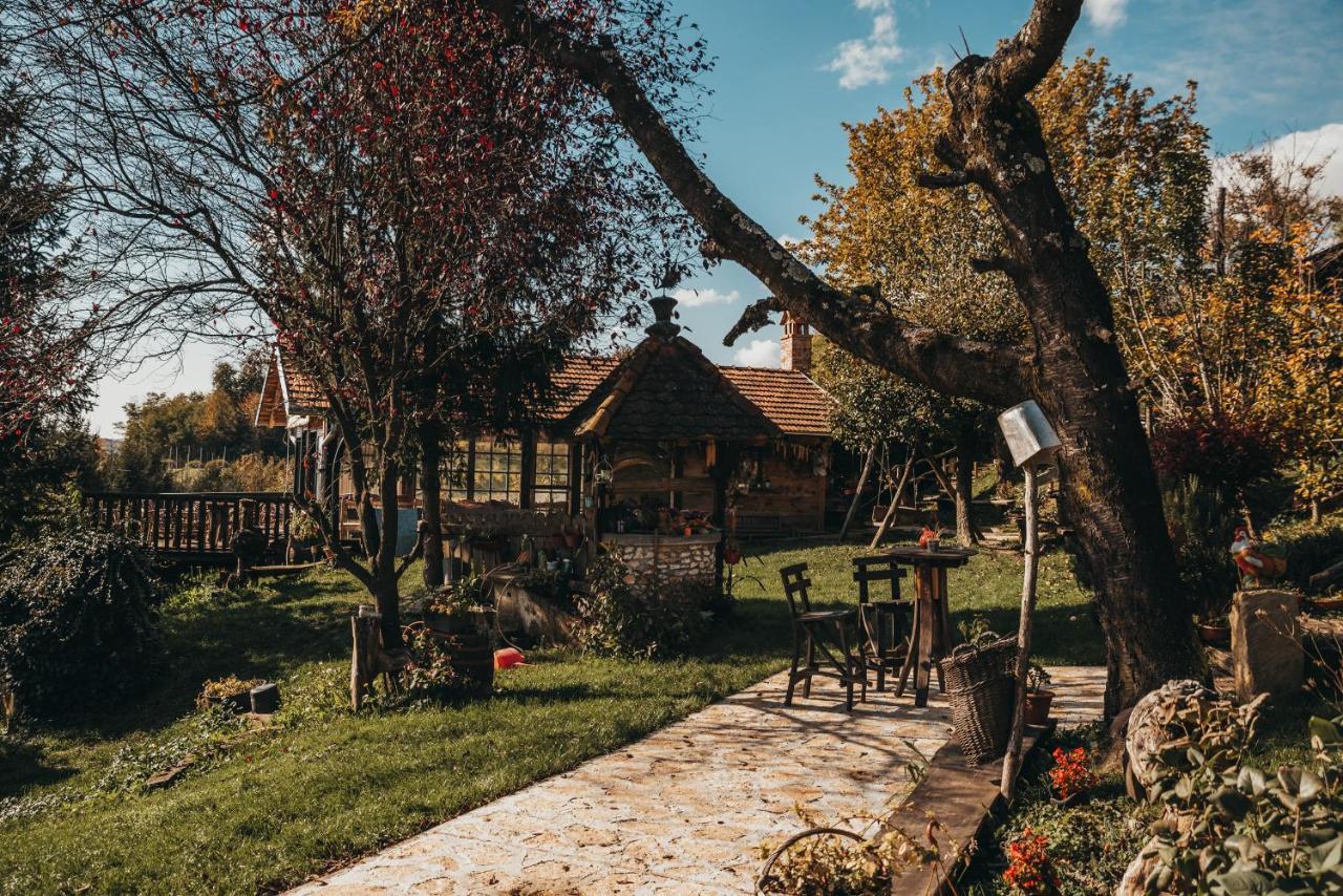 Отель Gresna Pilnica Klenovnik Экстерьер фото